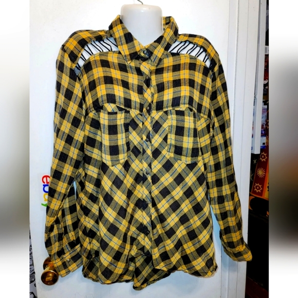 Free People tunic top med. Relaxed fit plaid yellow black - Picture 3 of 7